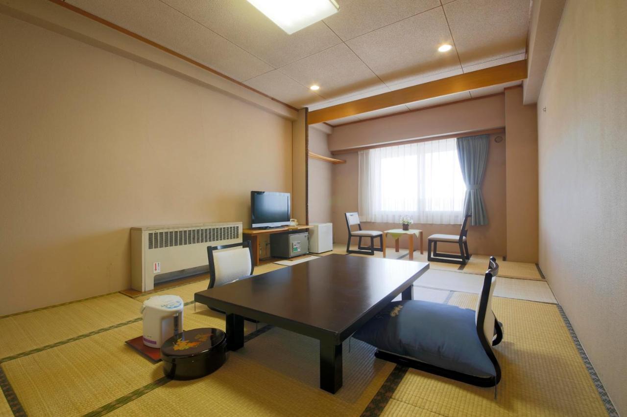 Shiga Park Hotel Yamanouchi  Zimmer foto